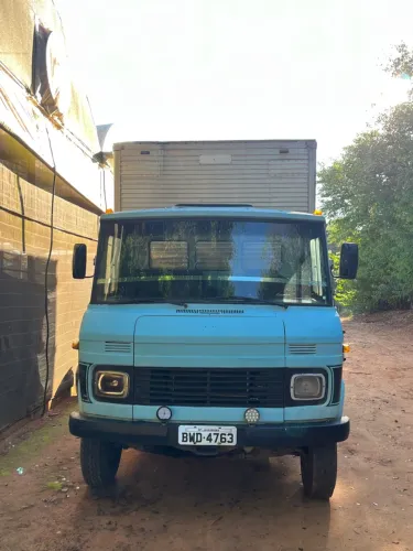 CAMINHÃO MERCEDES 608