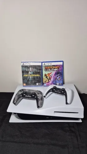 Ps5 Fat midia Fisica 2 controles e jogos (Castanhal)