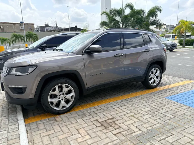 Jeep Compass Longitude 2.0 4X2 Flex 16V Aut. 2021