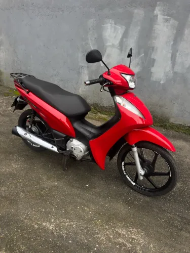 BIZ 125 ES 