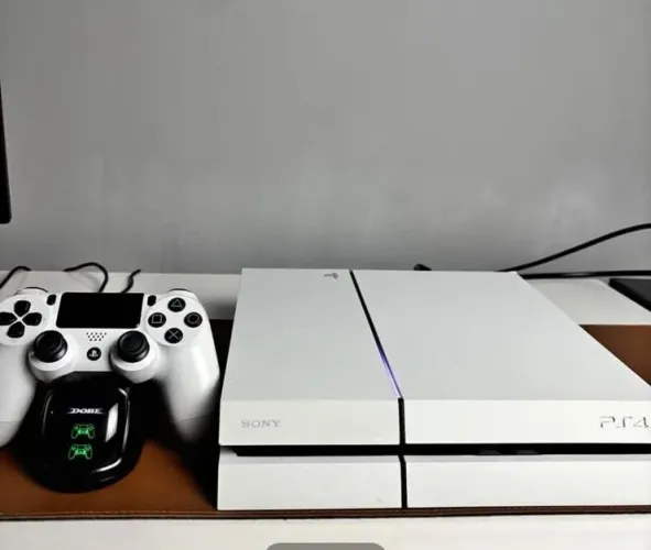Vendo PS4 FAT
