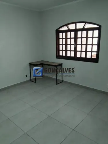 Sobrado à venda em São Bernardo do Campo | 2 dorms, espaço gourmet e churrasqueira