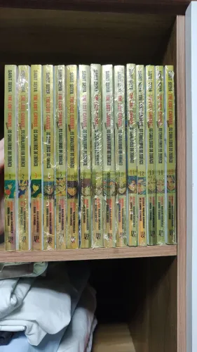 Cavaleiros do zodíaco Lost canvas Gaiden completo edição especial dourada lacrada 