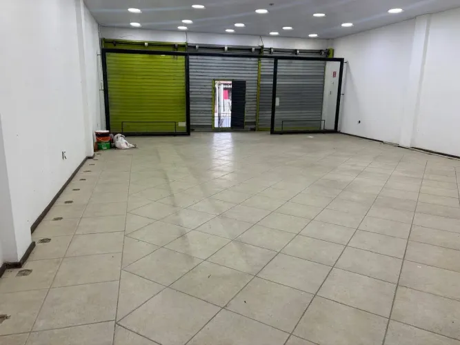 Loja para locação, Alto da Serra, Petrópolis, RJ