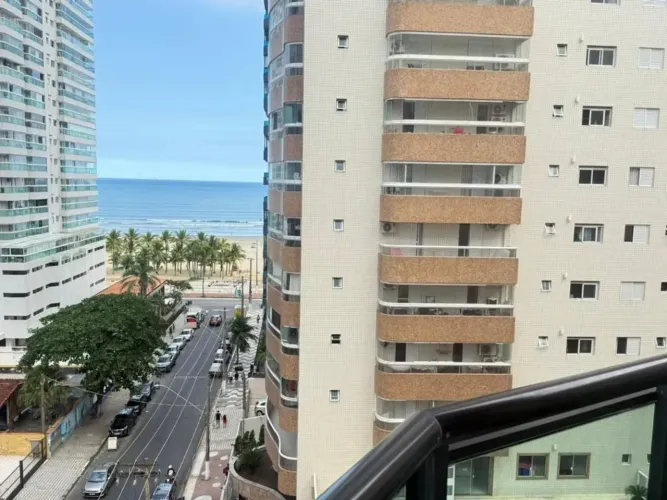 Apartamento com Vista para o Mar no Canto do Forte | 2 Suítes e 3 Sacadas