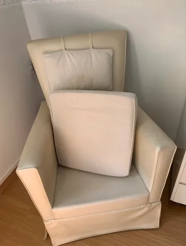 Poltrona de amamentação 