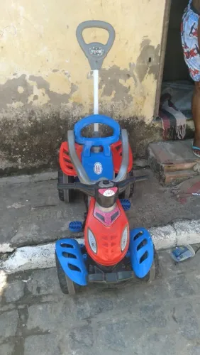 Vende-Se carrinho de empurra de bebe