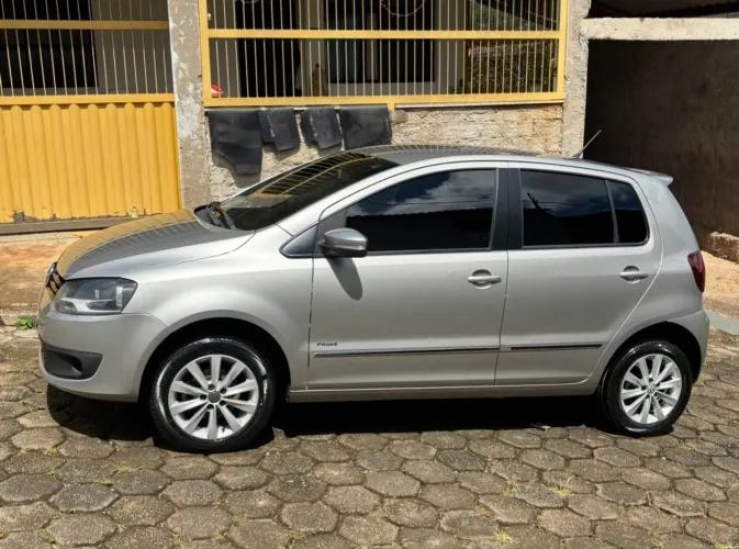 Volkswagen Fox Prime/higli. 1.6 Total Flex 8V 5P 2011