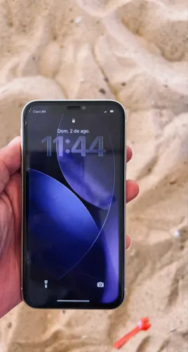 iPhone 11 128gb branco sem nenhum detalhe de troca bateria ainda original , 78% bateria