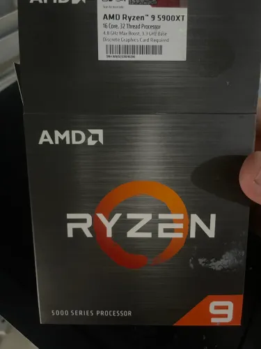 Ryzen 9 5900xt 2 mês de uso 10 mês de garantia