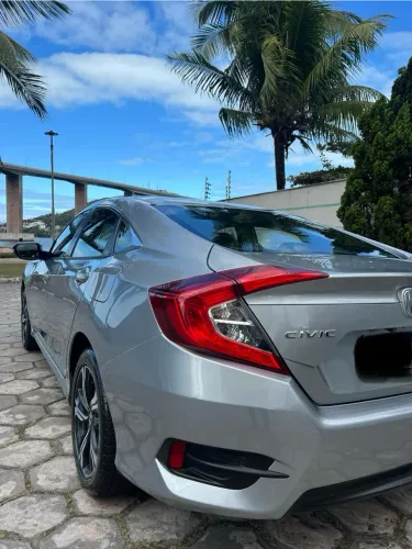 Honda Civic Sedan EXL 2.0 Flex 16V Aut.4p 2017