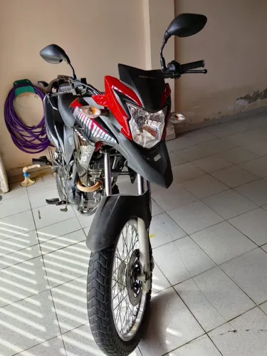 Moto xre 190