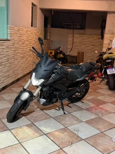 Vendo Bajaj Dominar 400 2023/2024 valor de oportunidade