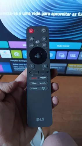 Vendo tv lg 55 polegadas ua8550 zerada sem nenhum detalhe.