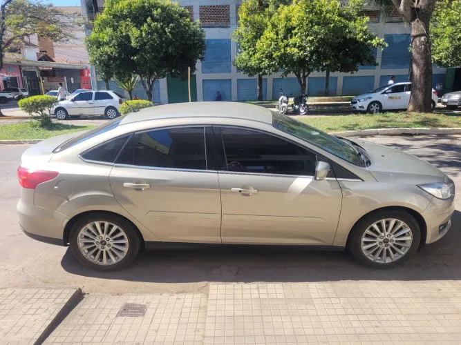 Ford Focus Tita/tita Plus 2.0 Flex 5P Aut. 2016