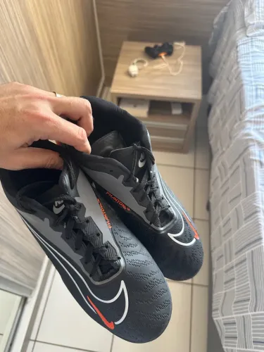 Chuteira Nike