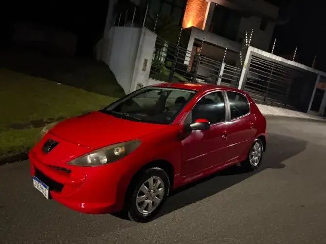 Peugeot 207 Active 1.4 Flex 8V 5P 2014