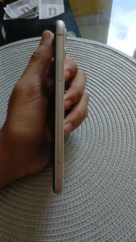 iPhone 11 64GB