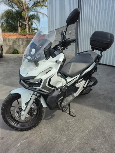 Moto Honda Adv 2022