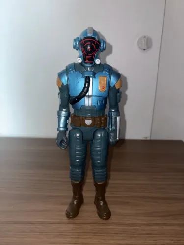 Boneco Fortnite The Visitor articulado