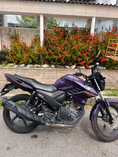 Yamaha Fazer 150 cc 2025 com 24.000km rodados, semi novaR$ 17.300,00 