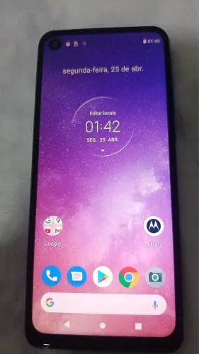Celular usado 2 mês muito novo