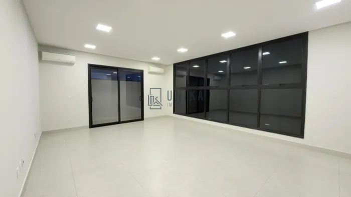 Bussiness Premises em Campinas - São Paulo, Swiss Park