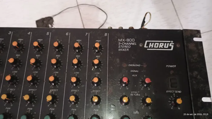 MESA DE SOM . 8 CANAIS. MX800 STEREO