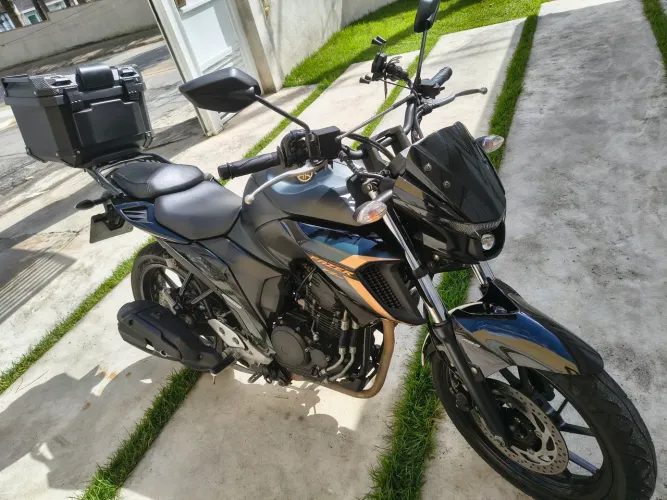 Fazer 250 zerada nunca caiu