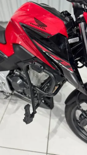 Protetor de motor e carenagem 