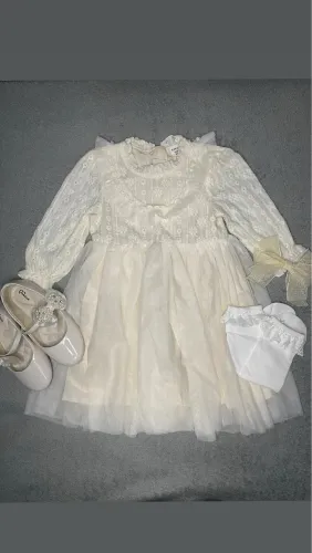 Vestido para batizados, calçado e acessórios