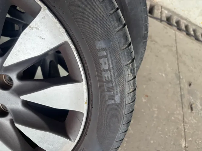 2 Pirelli cinturato P1 plus 