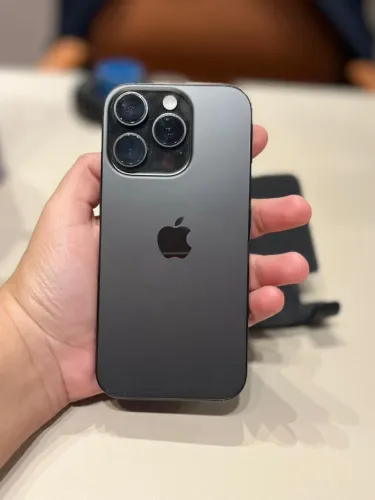 IPHONE 16 PRO 256Gb 