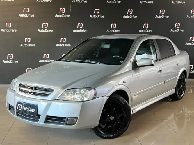 Chevrolet Astra Advantage 2.0 MPFI Flexpower 8V 3P 2011