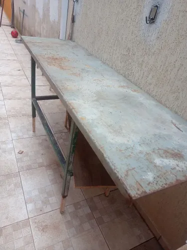 Bancada para serralheria ou mecânica