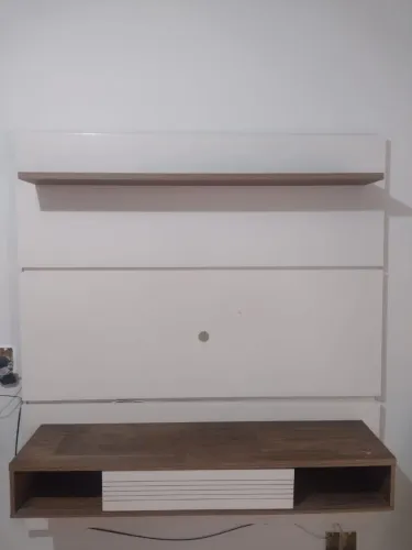 PAINEL SUSPENSO NOTÁVEL NT 1110 BRANCO/MADEIRA- ATÉ 60 POLEGADAS 