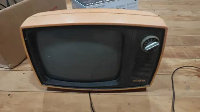 TV Antiga Philco Ford Anos 70 Vintage Retrô 12 Polegadas Decoração