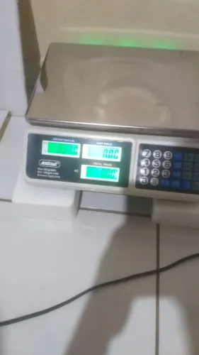 Balança digital faço barato