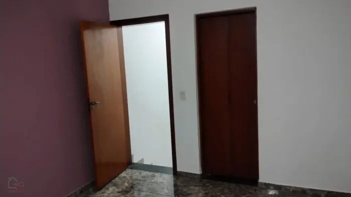 CASA RESIDENCIAL em Vinhedo - São Paulo, Centro