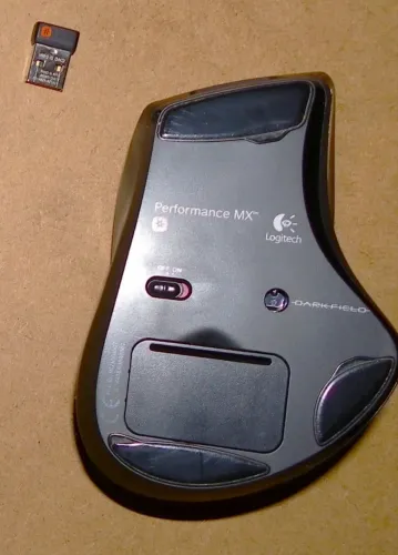 Mouse Logitech MX Master Wireless c/Dongle e VGC