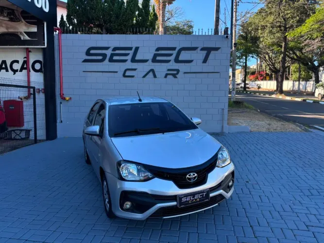 Toyota Etios X Plus Sedan 1.5 Flex 16V 4P Aut. 2019