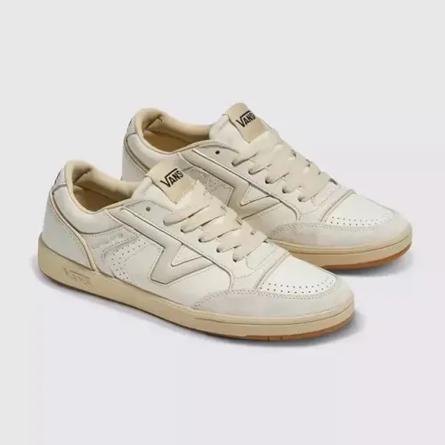 Tenis Vans Tênis Lowland Comfycush S. Hero Authentic Marshmallow