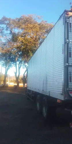 Baú para caminhão truck 7,40m
