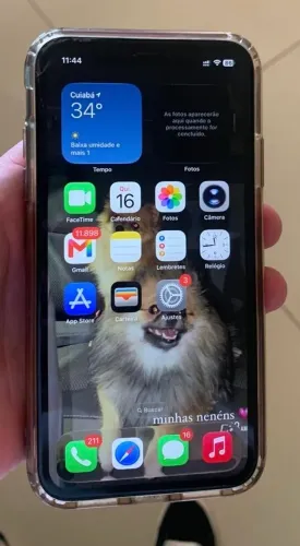 iPhone 11