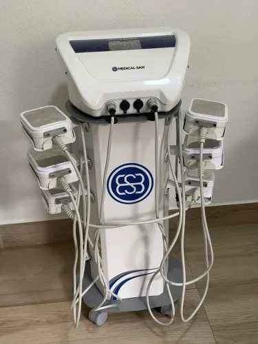 Medical San Criodermis, um equipamento estético de criolipólise.