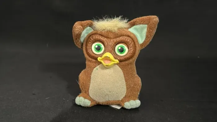BONECO FURBY 12CM ORIGINAL