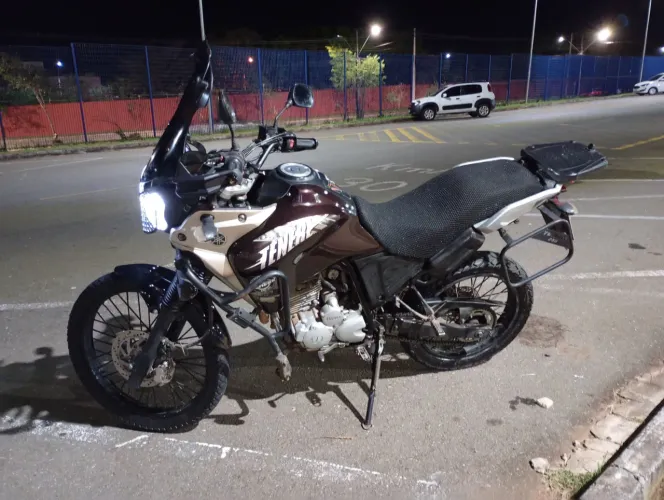 Tenere 250 ano 2015