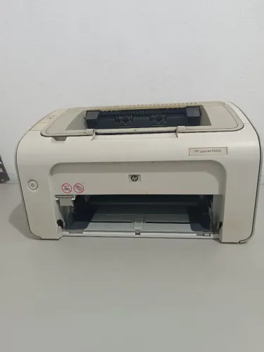 Vendo Impressora HP LaserJet P1005