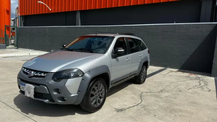 Fiat Palio Weekend Adventure Locker 1.8 Flex 2018