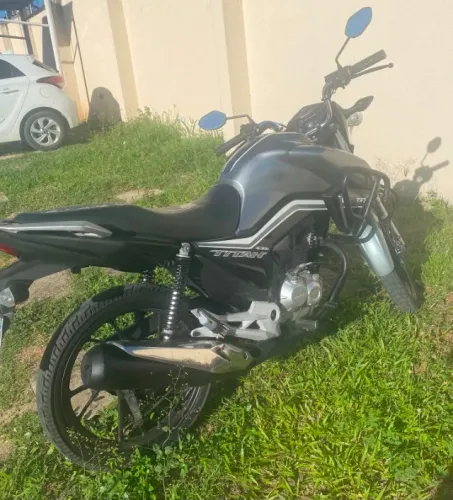 Vendo Honda Titan 160
